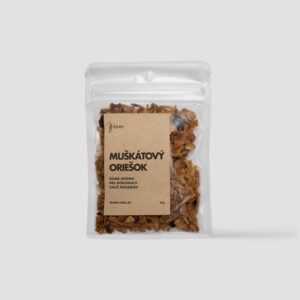 Muškátový oriešok aromatické korenie s jemne sladkastou a korenistou chuťou, vhodné do slaných i sladkých jedál, omáčok, pečiva aj nápojov
